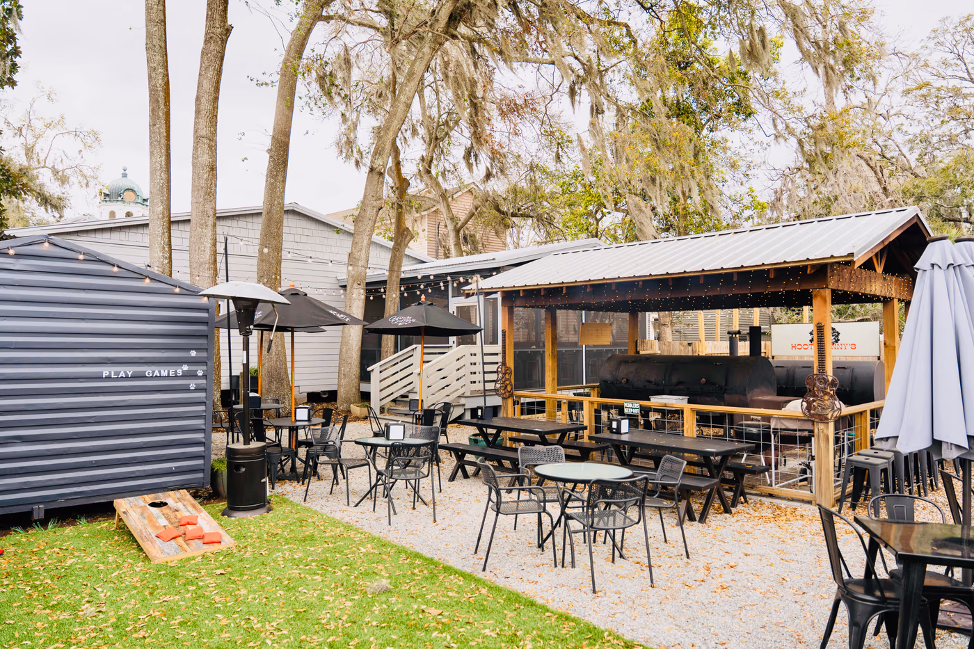Hootenanny’s at the Yard—Craft Barbecue Restaurant in Downtown Brunswick, Georgia