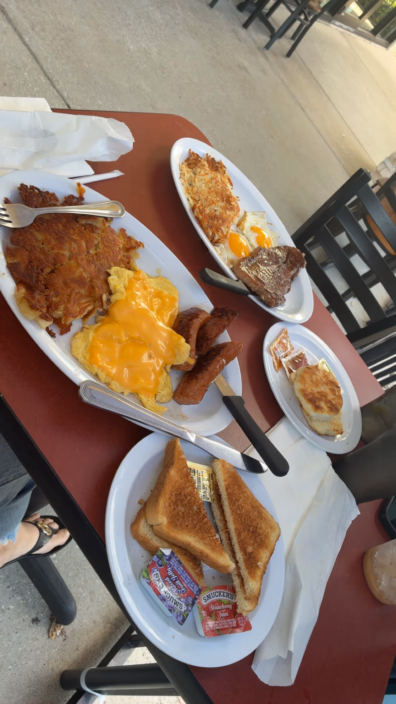 Hot Spot Diner photo 3