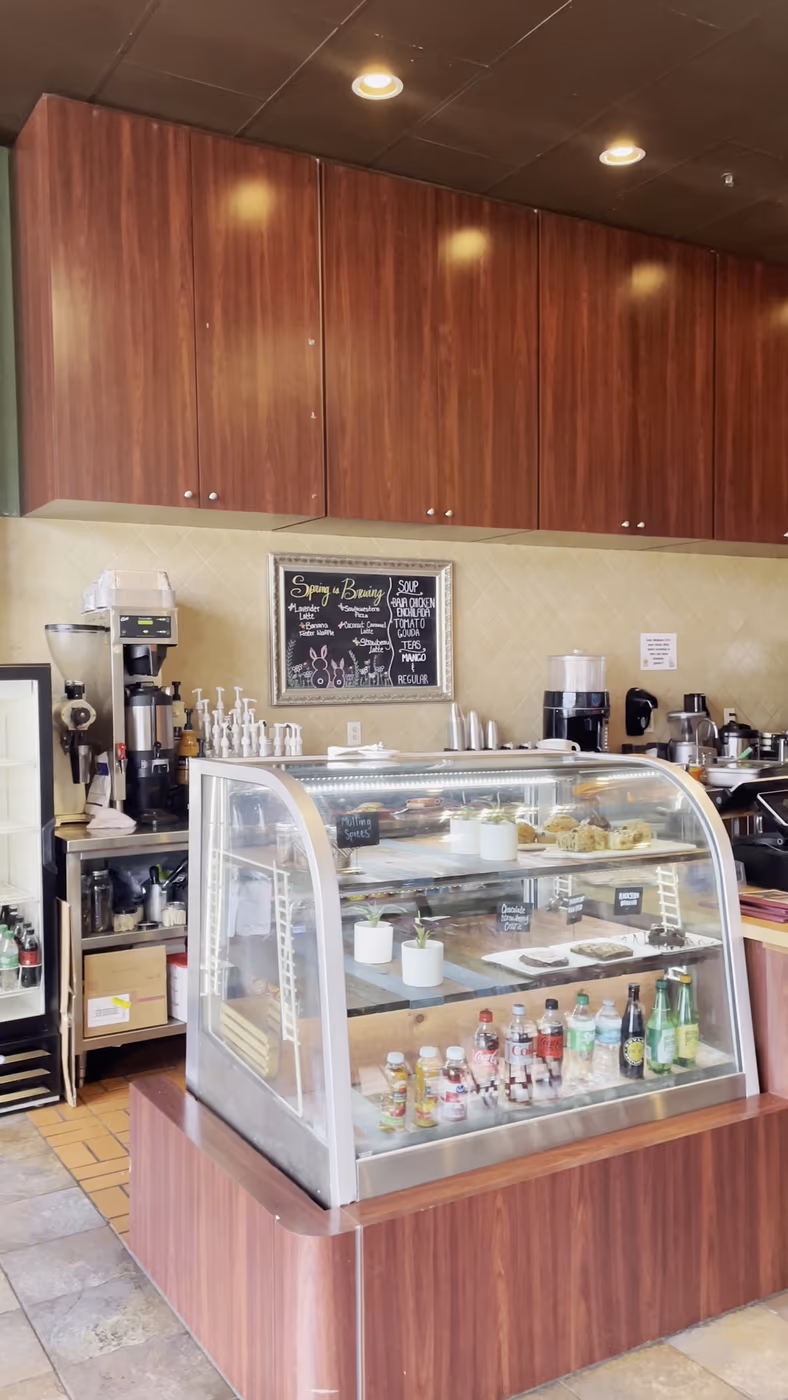 House Blend Cafe photo 3