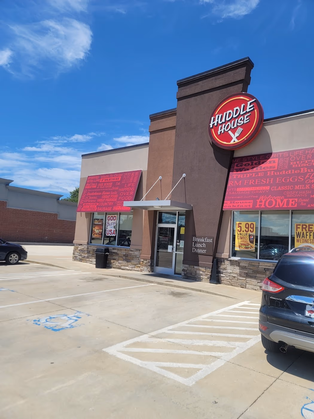 Huddle House photo 2