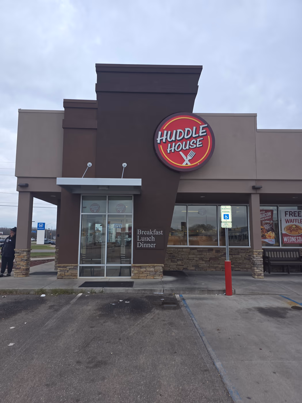 Huddle House photo 2