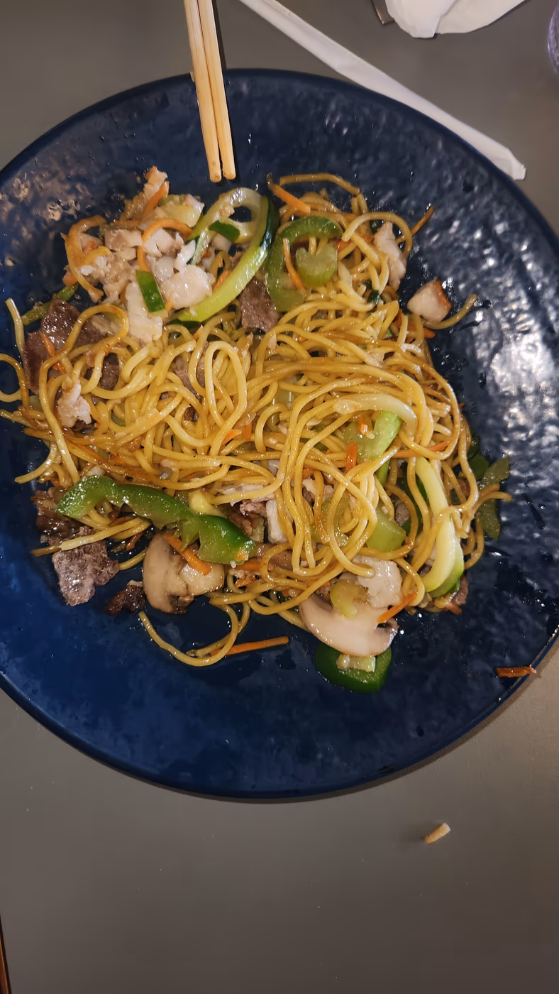 HuHot Mongolian Grill photo 2