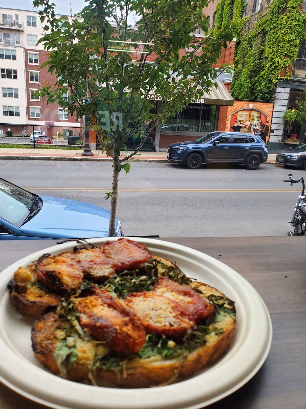 Hummingbird Nutritious Eats photo 4