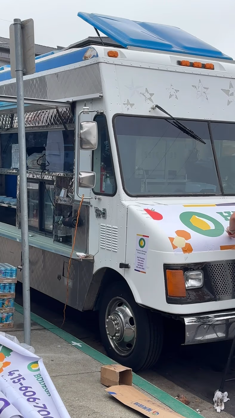 Hummus Bodega Food Truck photo 3