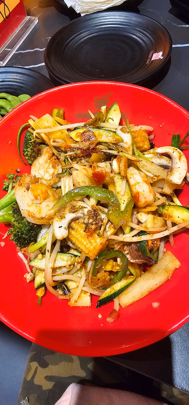Hungry Bowl Mongolian Grill Sushi & BBQ (AYCE) photo 2