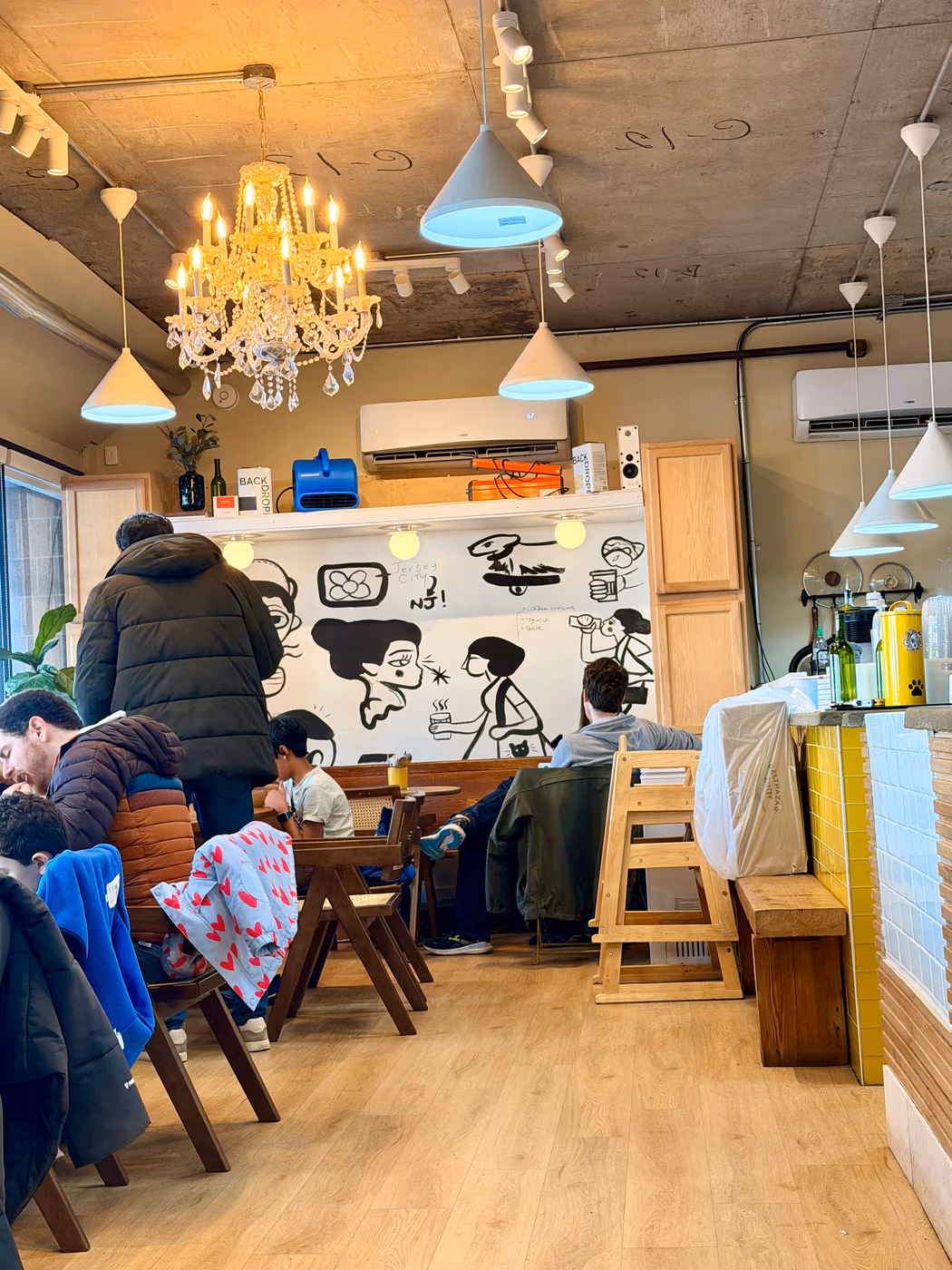 Hybrid Coffee & Kitchen – Downtown