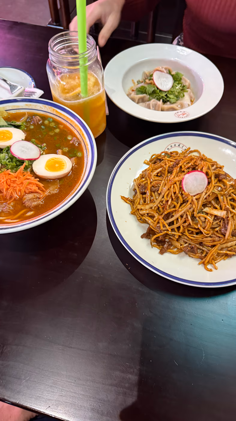 I Noodle photo 3