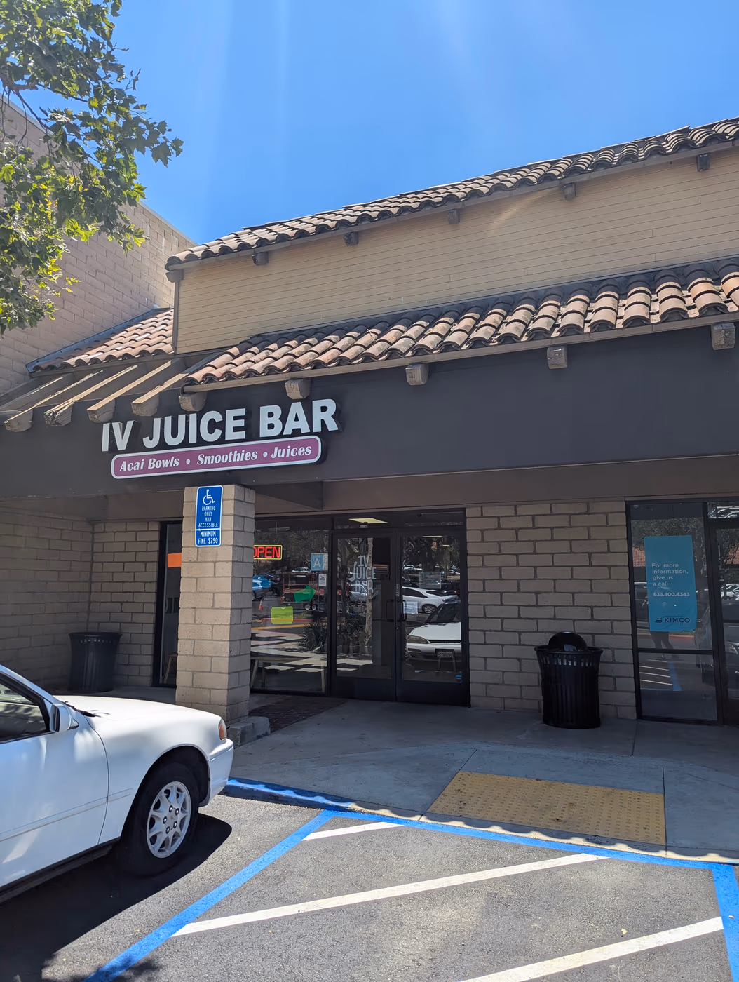 I V Juice Bar