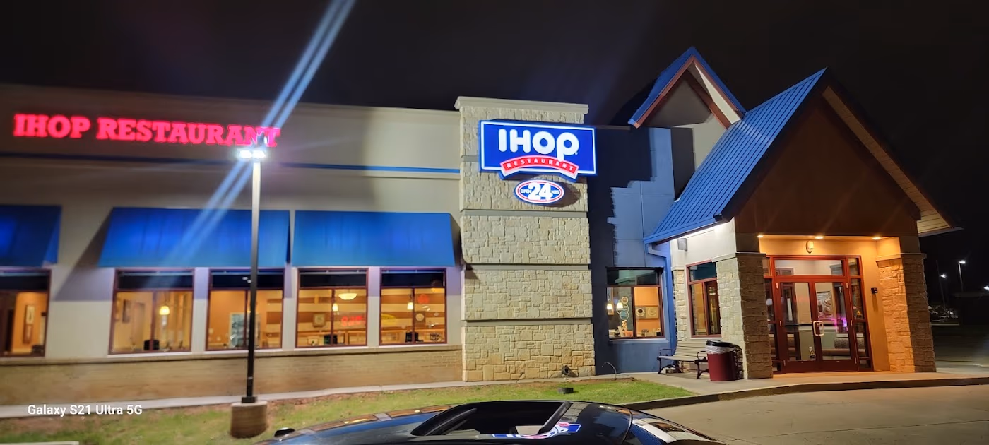 IHOP photo 3