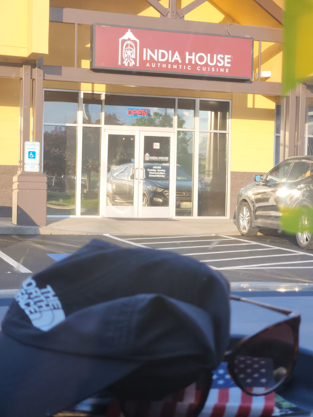 INDIA HOUSE AUTHENTIC CUISINE