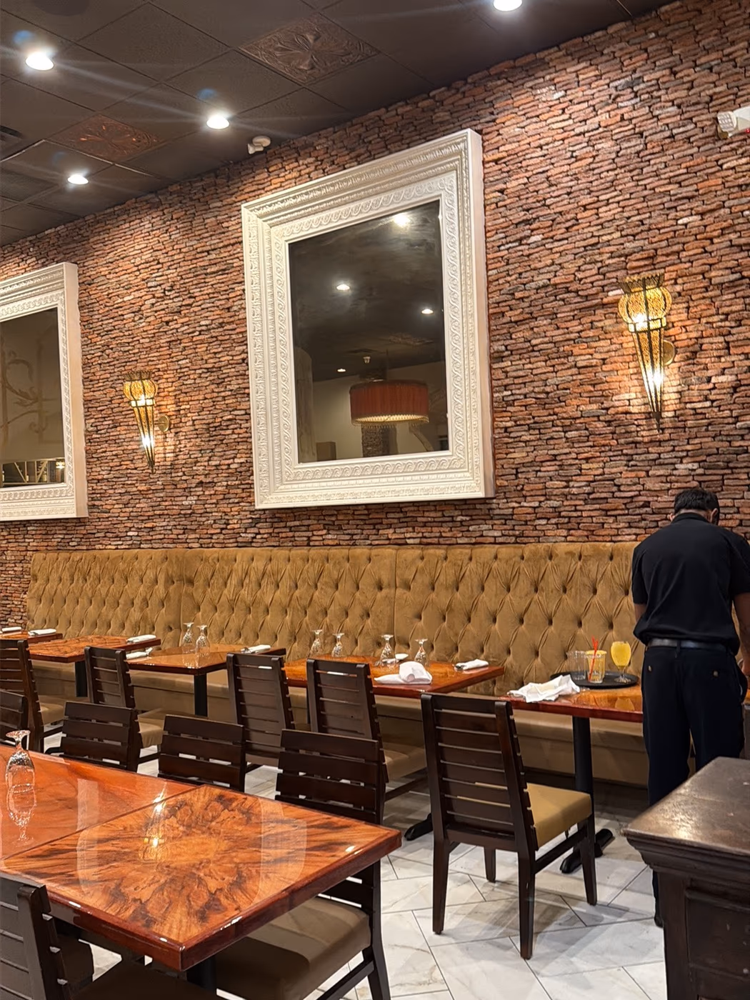 India Oven Roseville