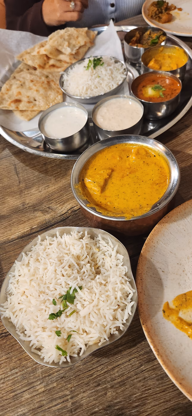 INDIAN SIZZLE photo 2