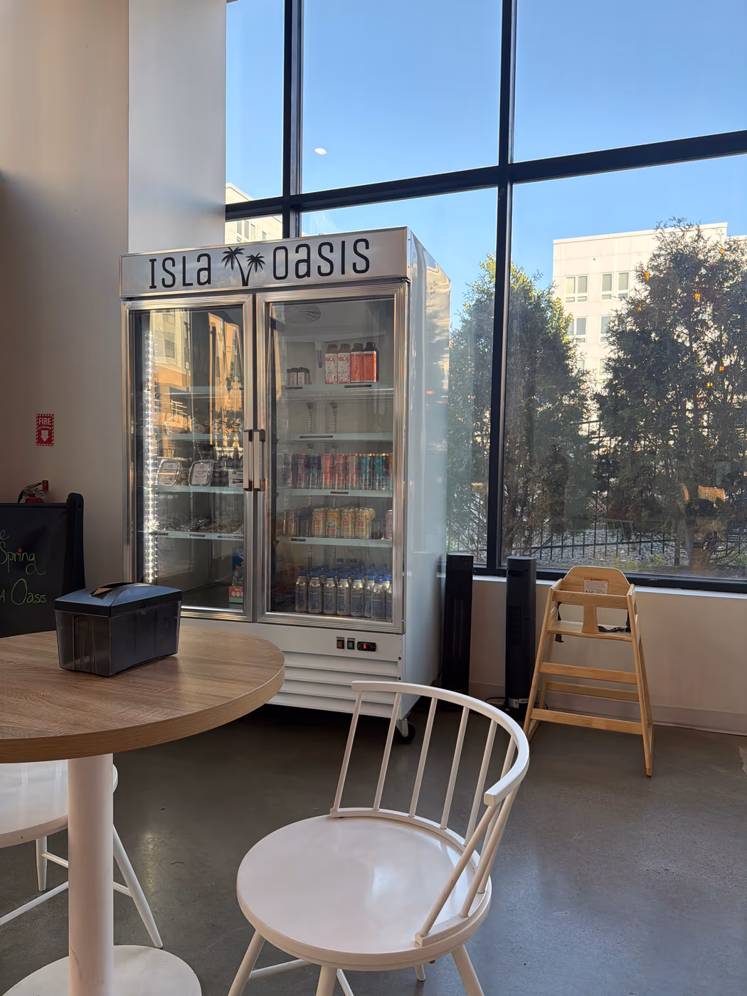 Isla Oasis Smoothie & Acai Cafe photo 4
