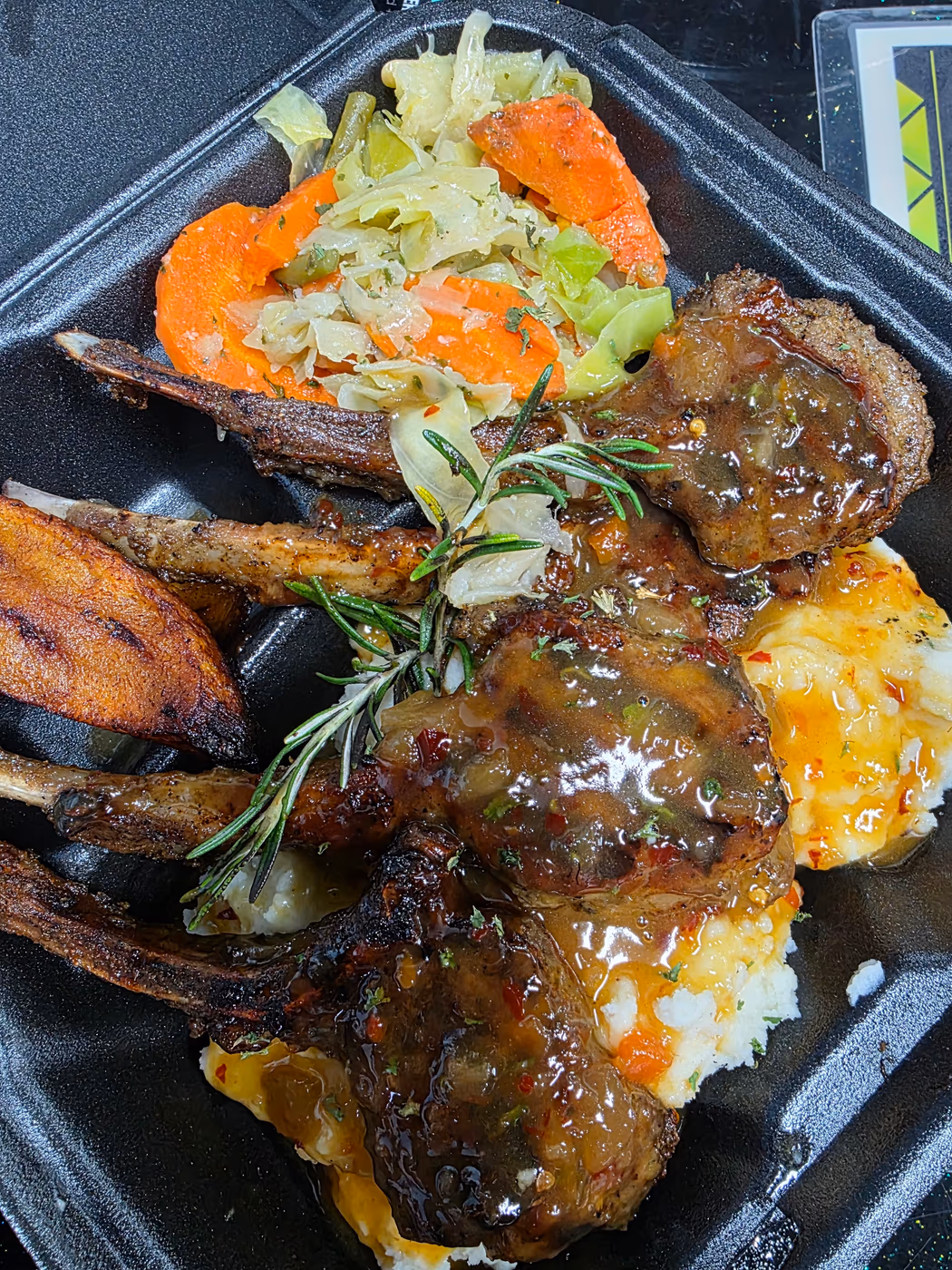 Island Flavorz