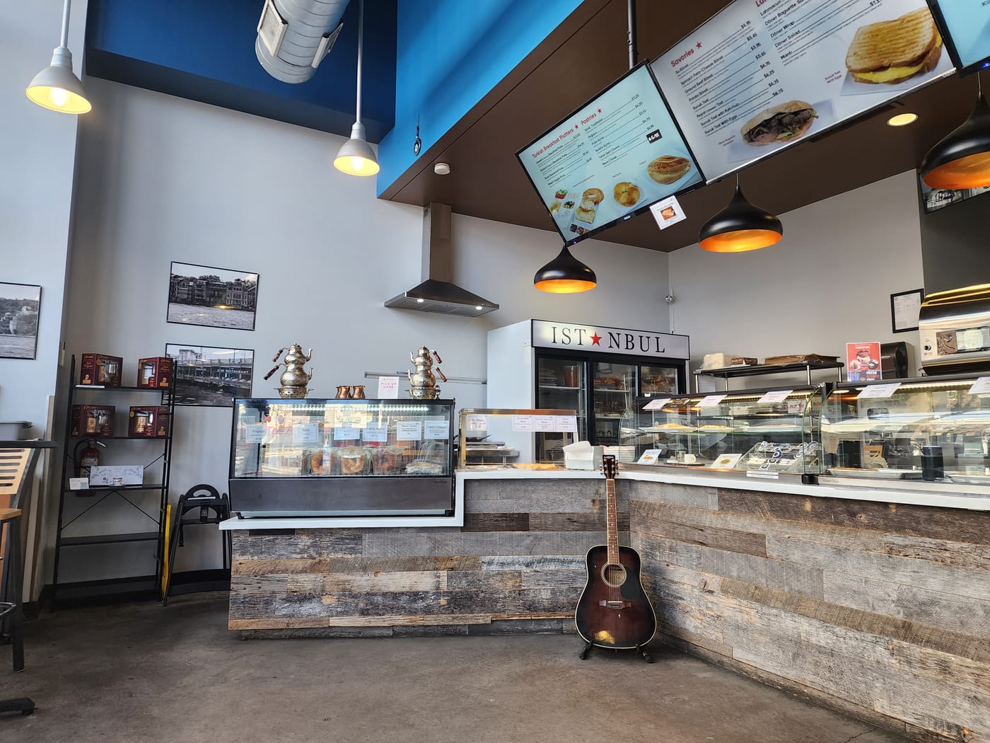 Istanbul Cafe and Bakery
