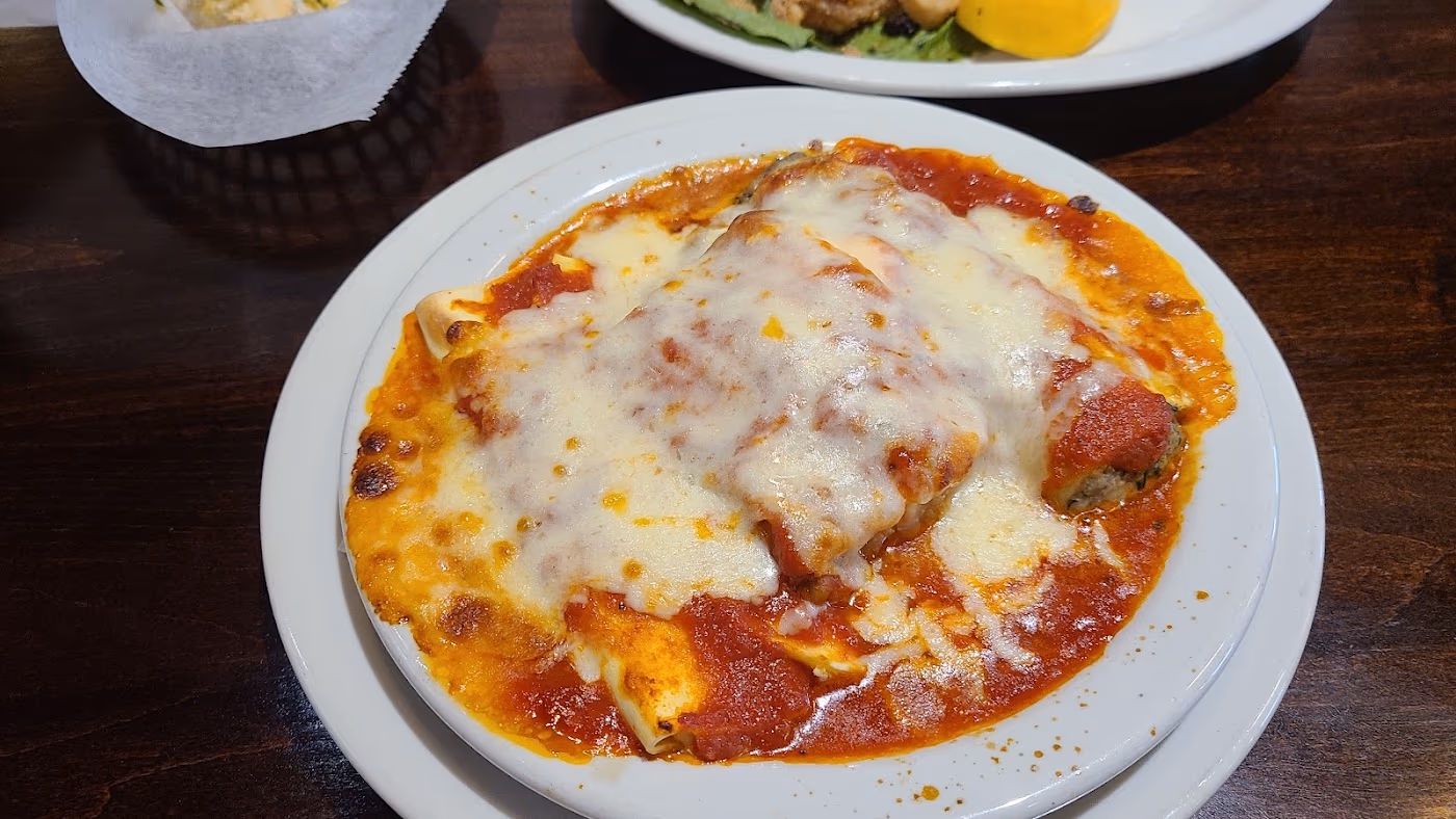 Italiano's photo 3