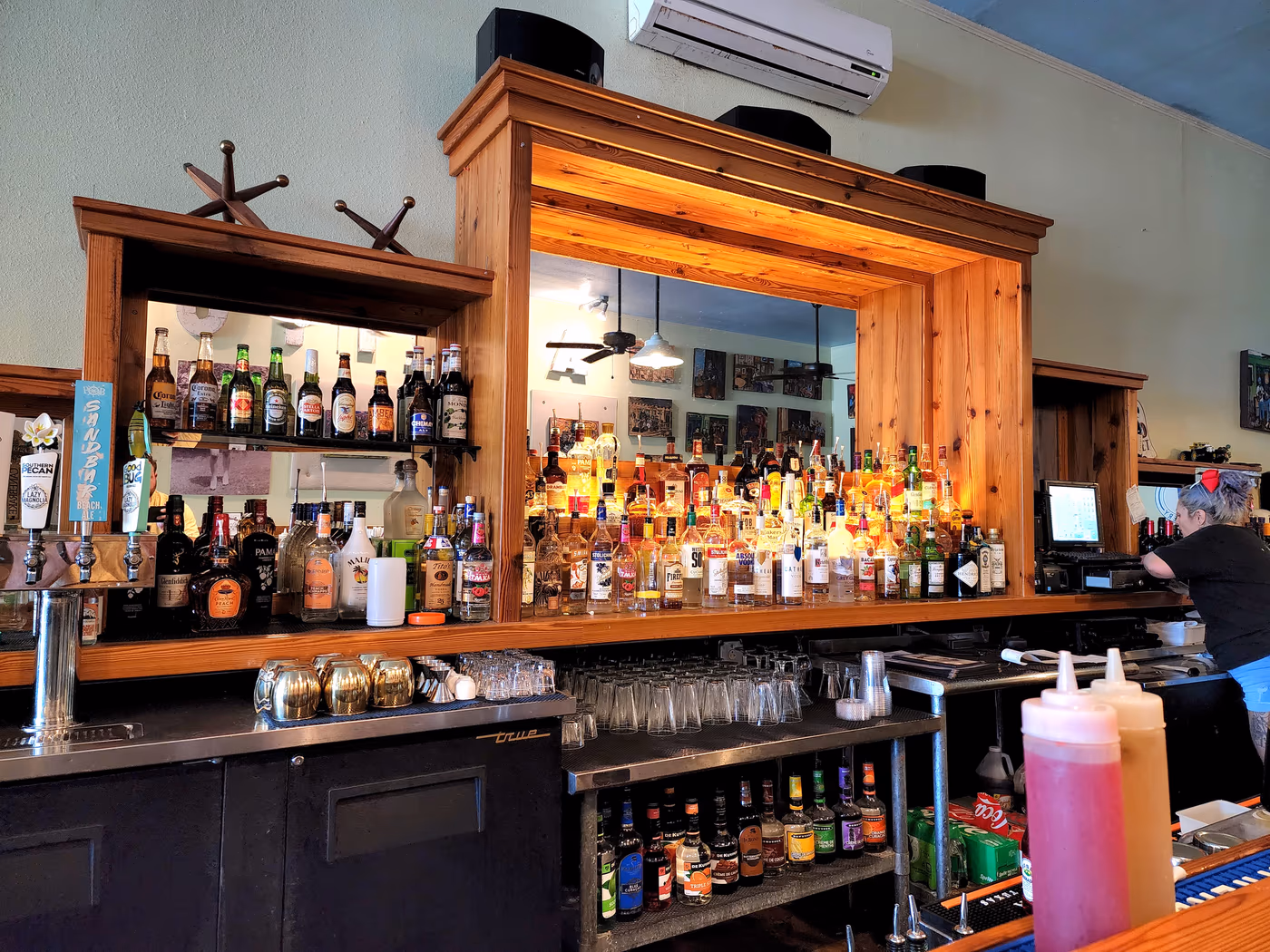 Jack's By The Tracks