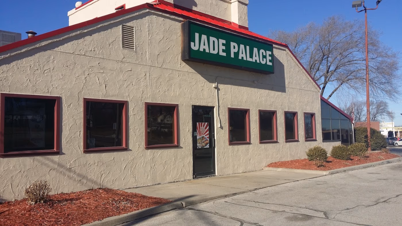 Jade Palace Restaurant photo 2
