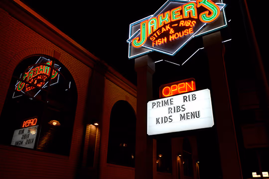 Jakers Bar and Grill photo 3