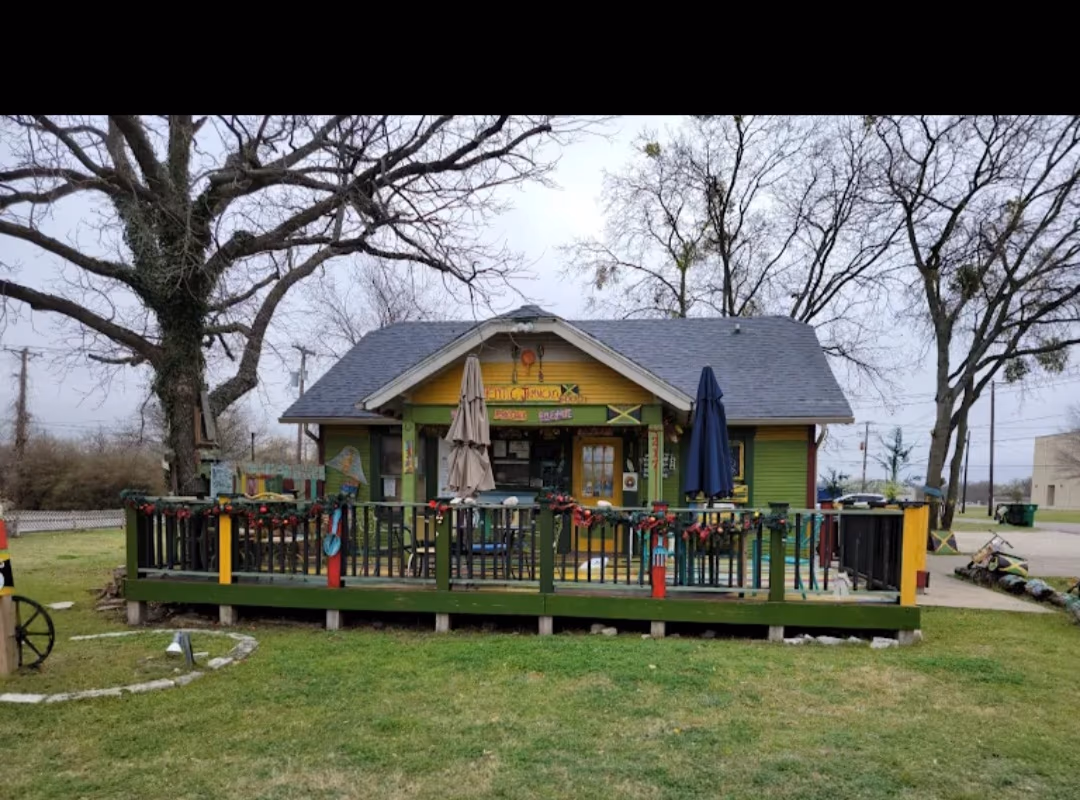 Jamaican Summers Eatery photo 2