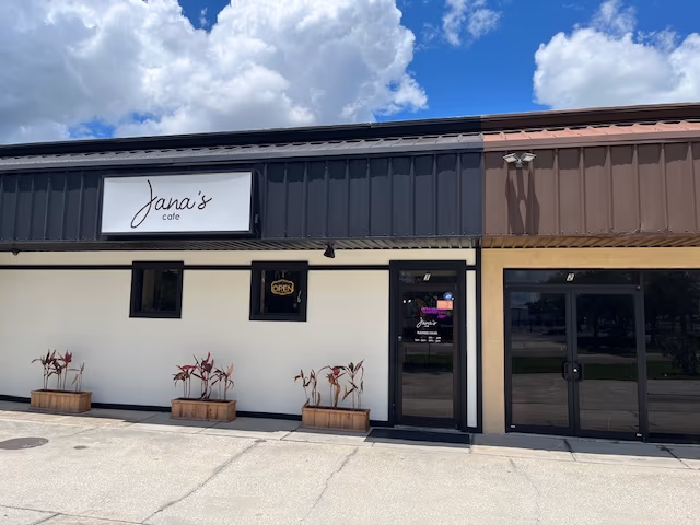Jana’s Cafe photo 2