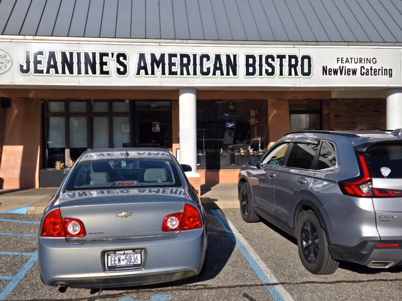 Jeanine's American Bistro