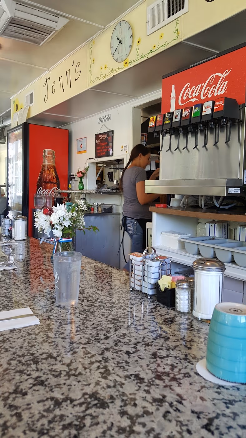 Jenn's Café | Breakfast • Lunch photo 3