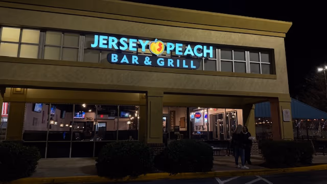 Jersey Peach Bar & Grill