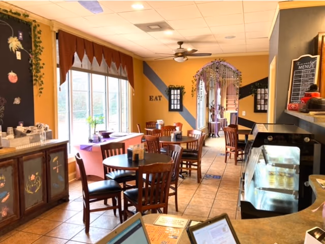 Jersey Peach Bar & Grill photo 2