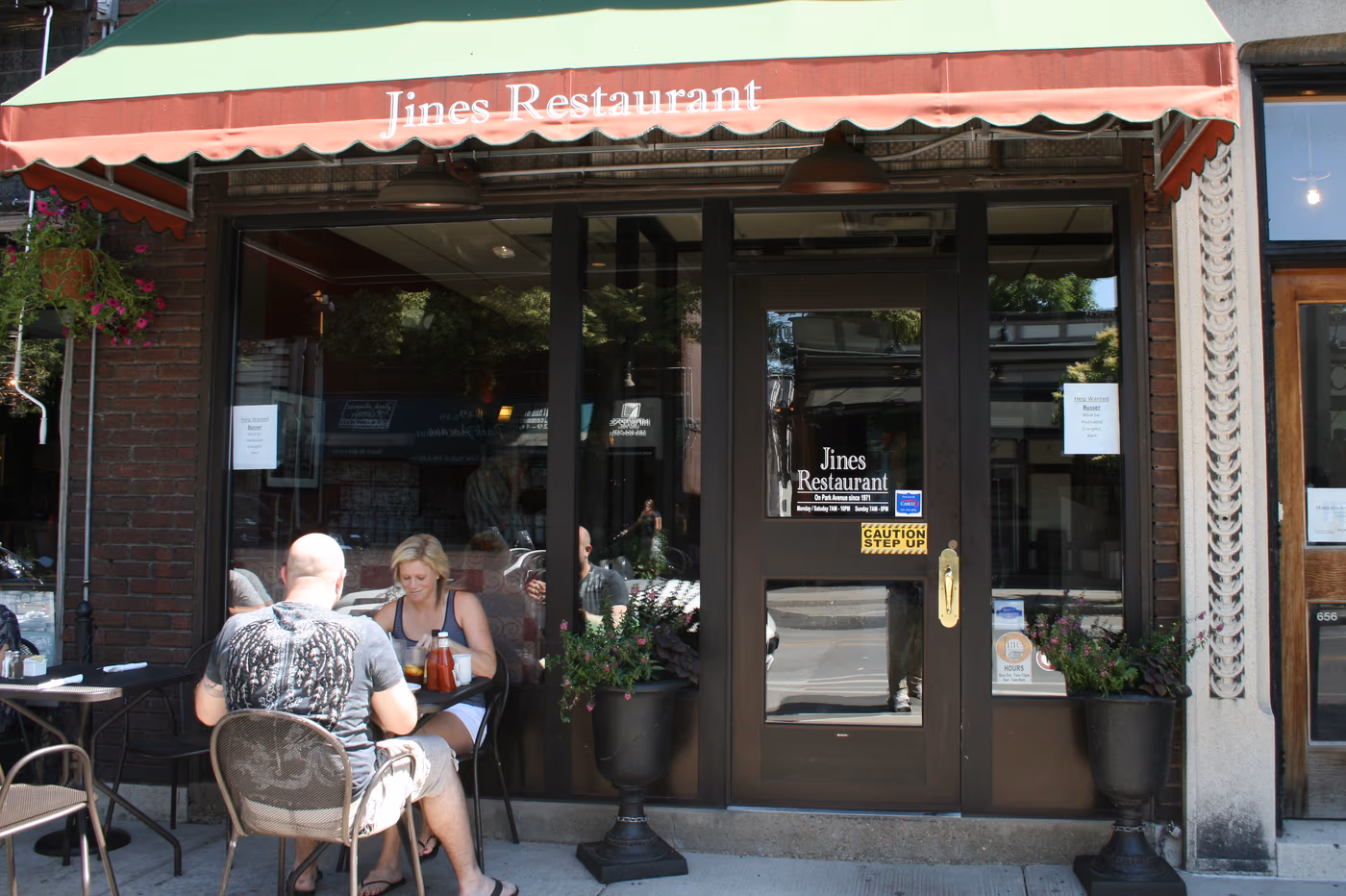 Jines Restaurant