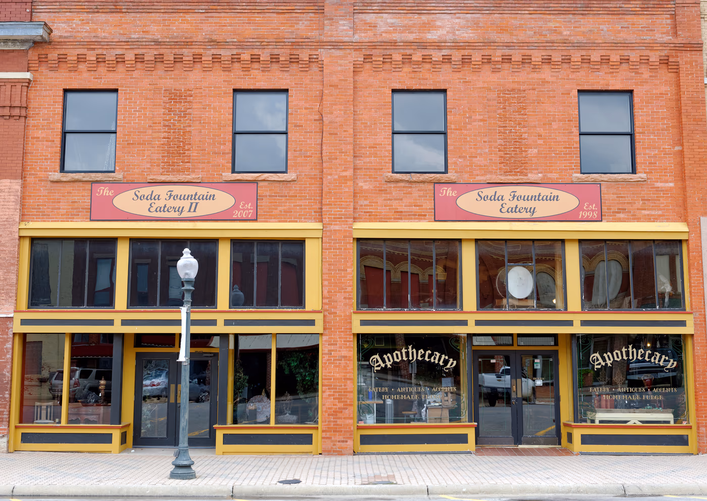 Jo's Soda Fountain Eatery