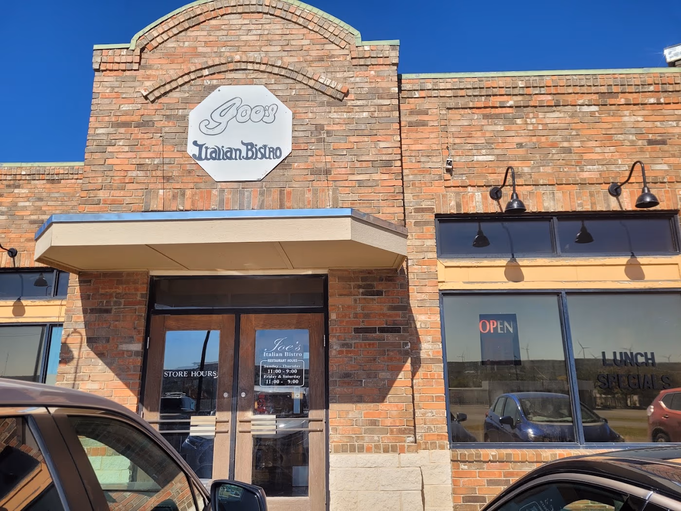 Joe's Italian Bistro