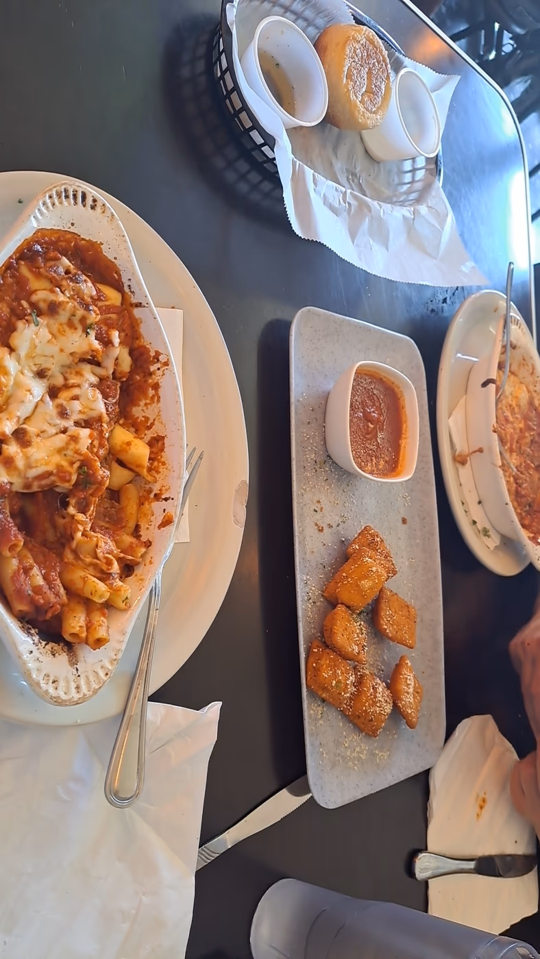 Joe's Italian Restaurant photo 4