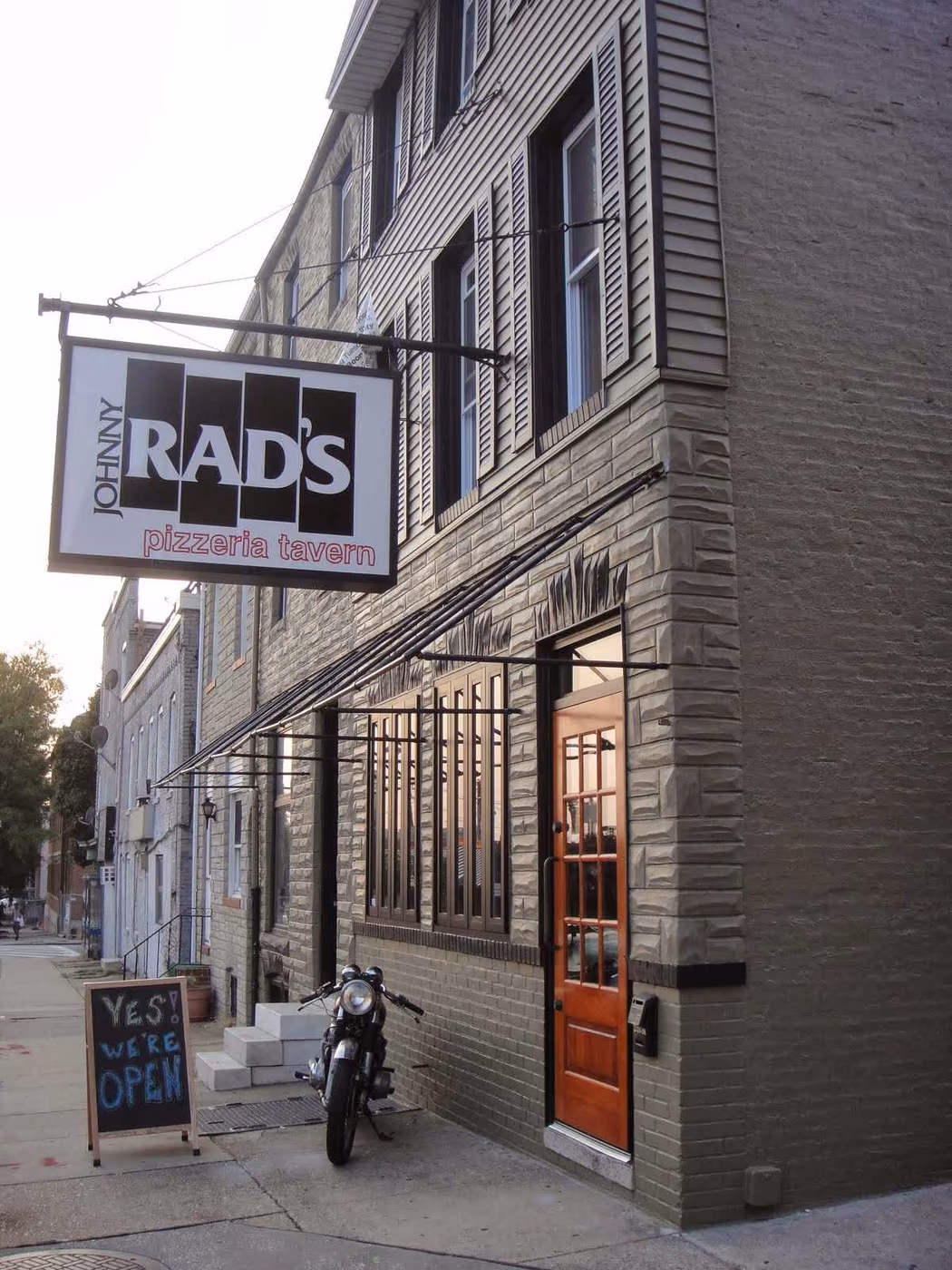 Johnny Rad's Pizzeria Tavern