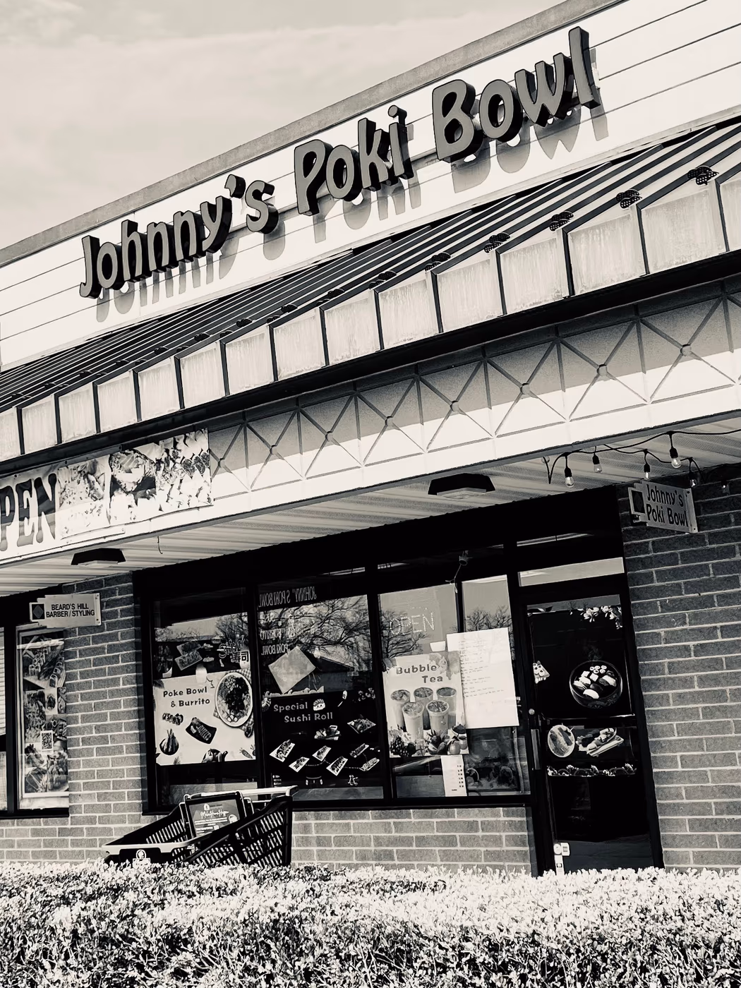 Johnny's Poki Bowl photo 2