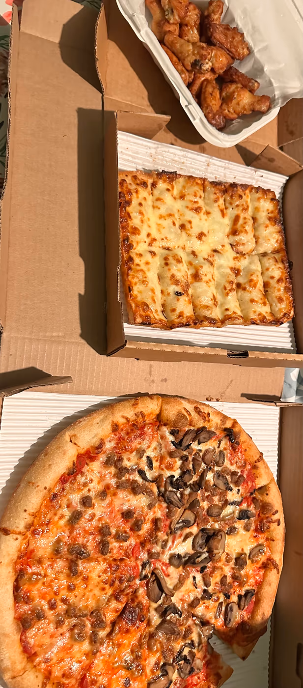 Johnny Z's Pizzeria photo 2