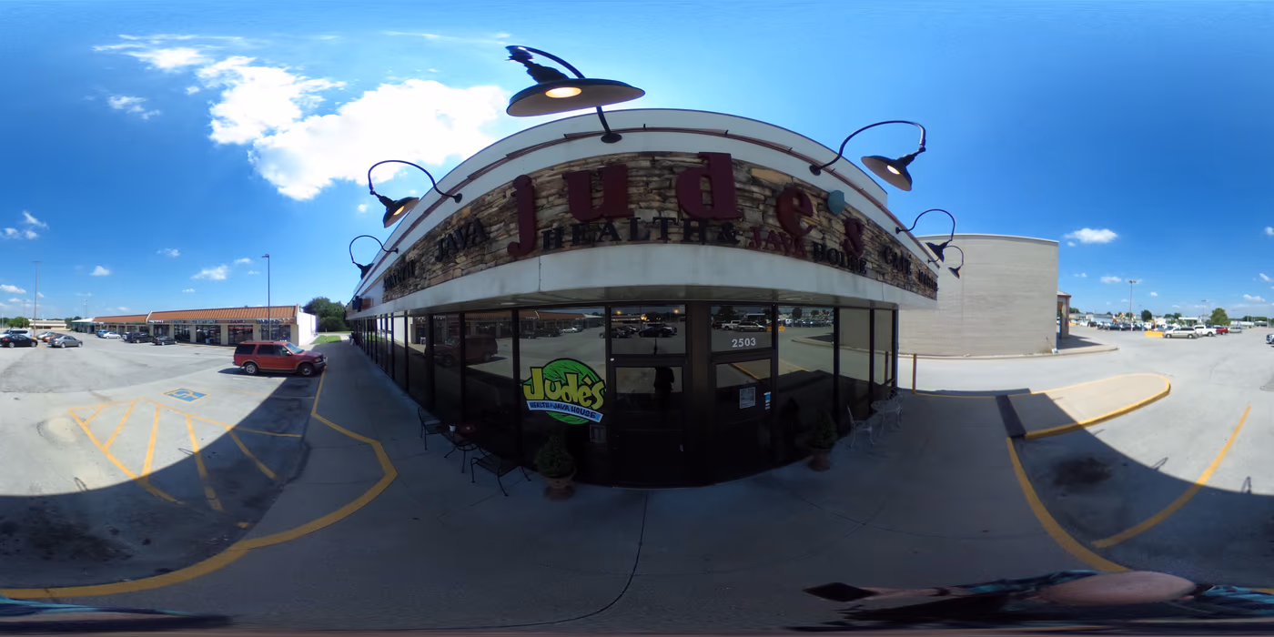 Jude's Health and Java House photo 2