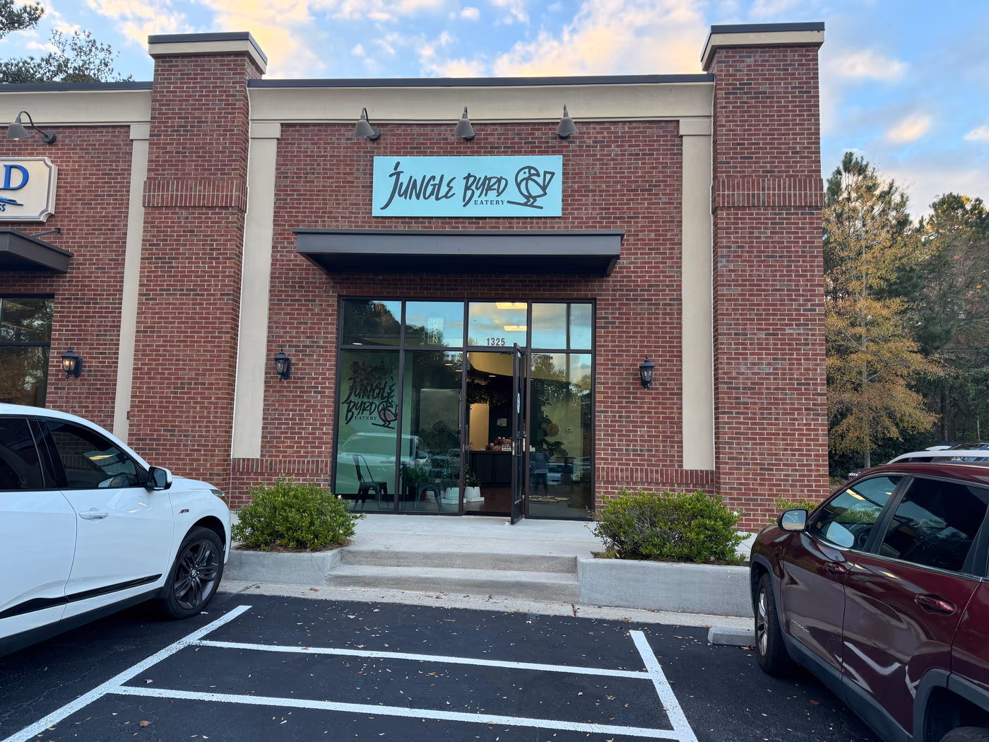 Jungle Byrd Eatery