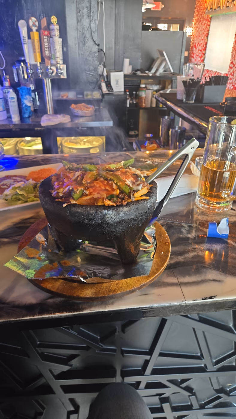 Kalaveras Modern Mexican Cocina & Bar – North Royalton photo 3