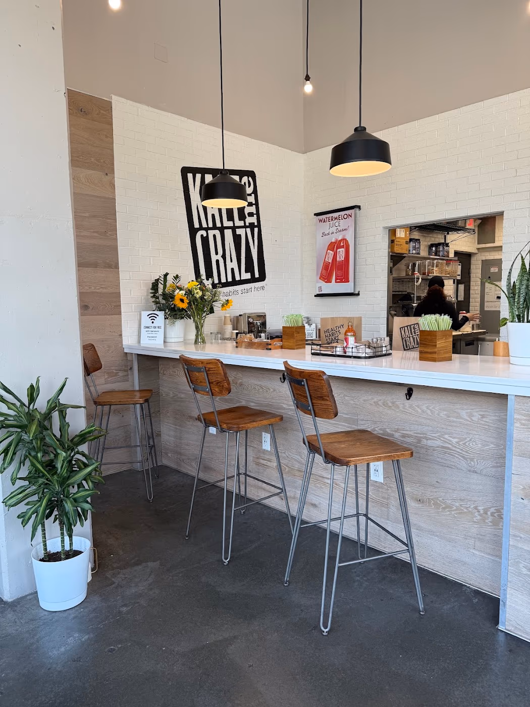 Kale Me Crazy Cumberland | Health Food Restaurant