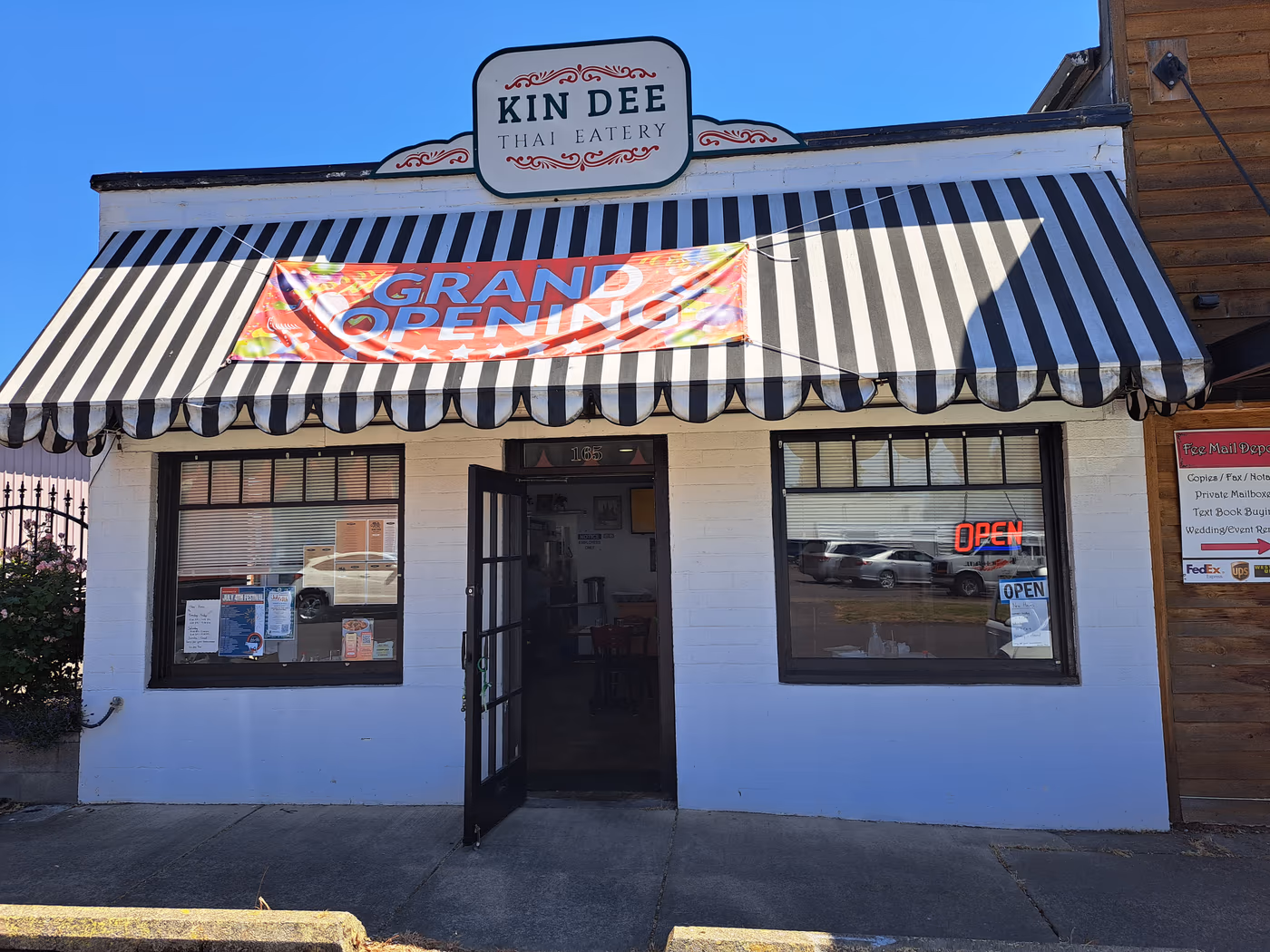 Kin Dee Thai Eatery