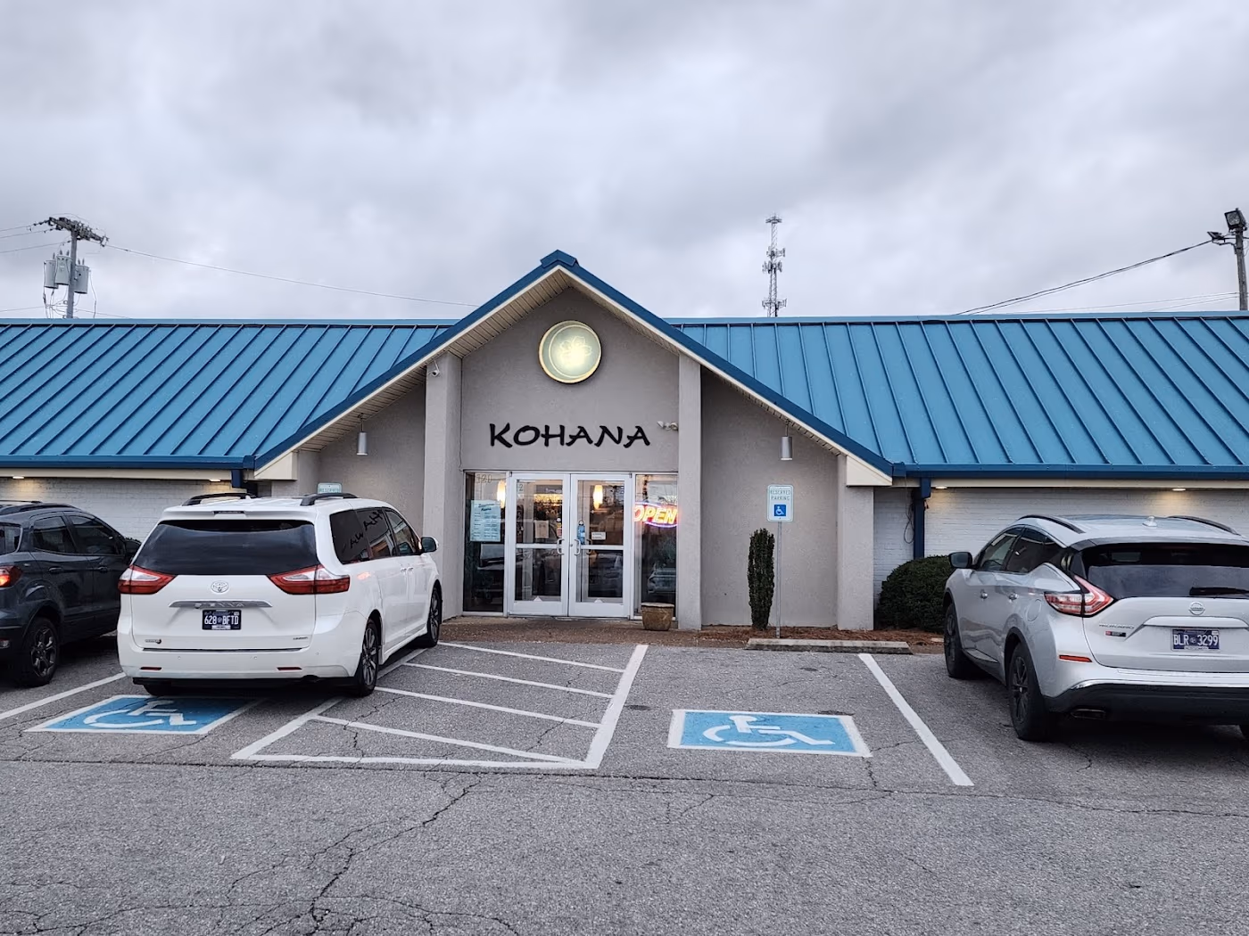 Kohana Sushi & Ramen