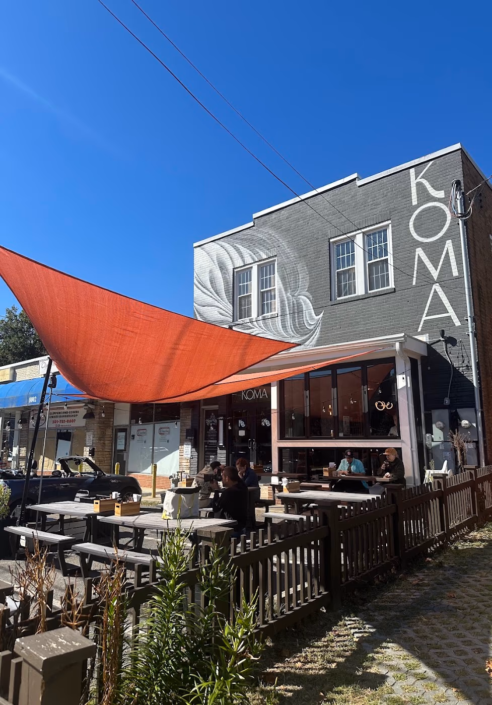 Koma Cafe
