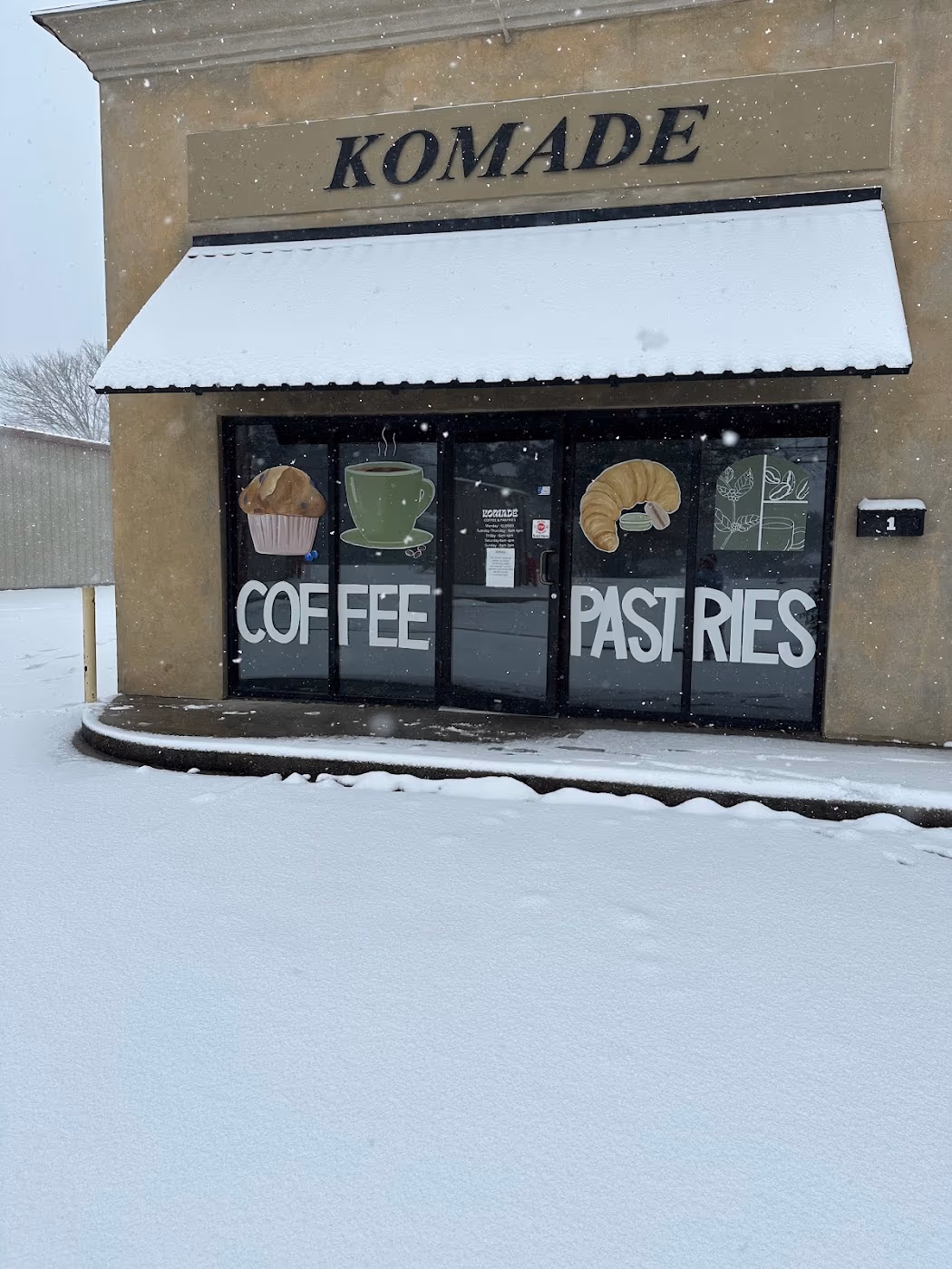 Komade photo 3