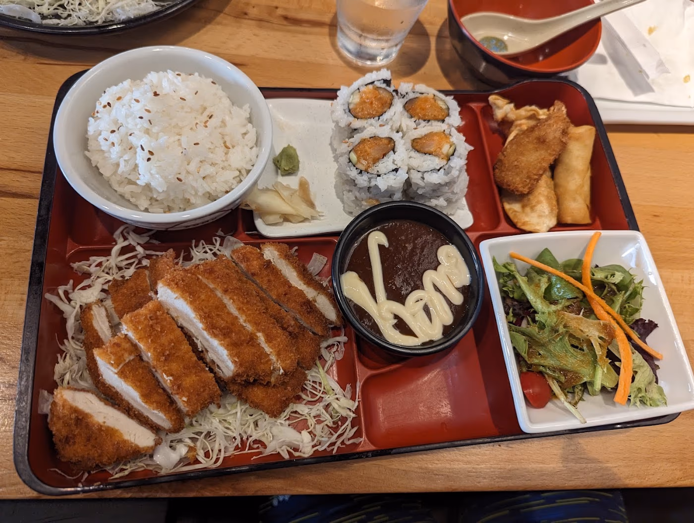 KOMO Sushi photo 3
