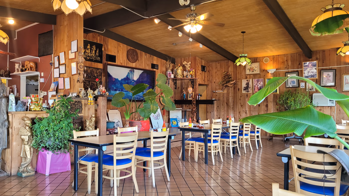 Kour Thai Restaurant photo 2