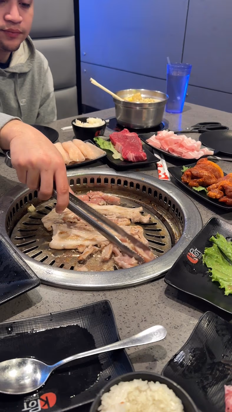 KPOT Korean BBQ & Hot Pot photo 3