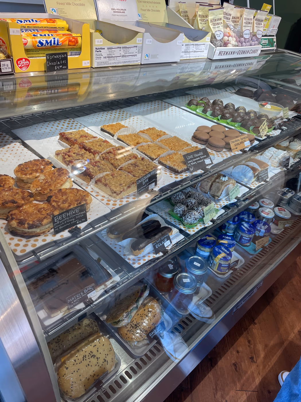 Krown Bakery & Eatery photo 4