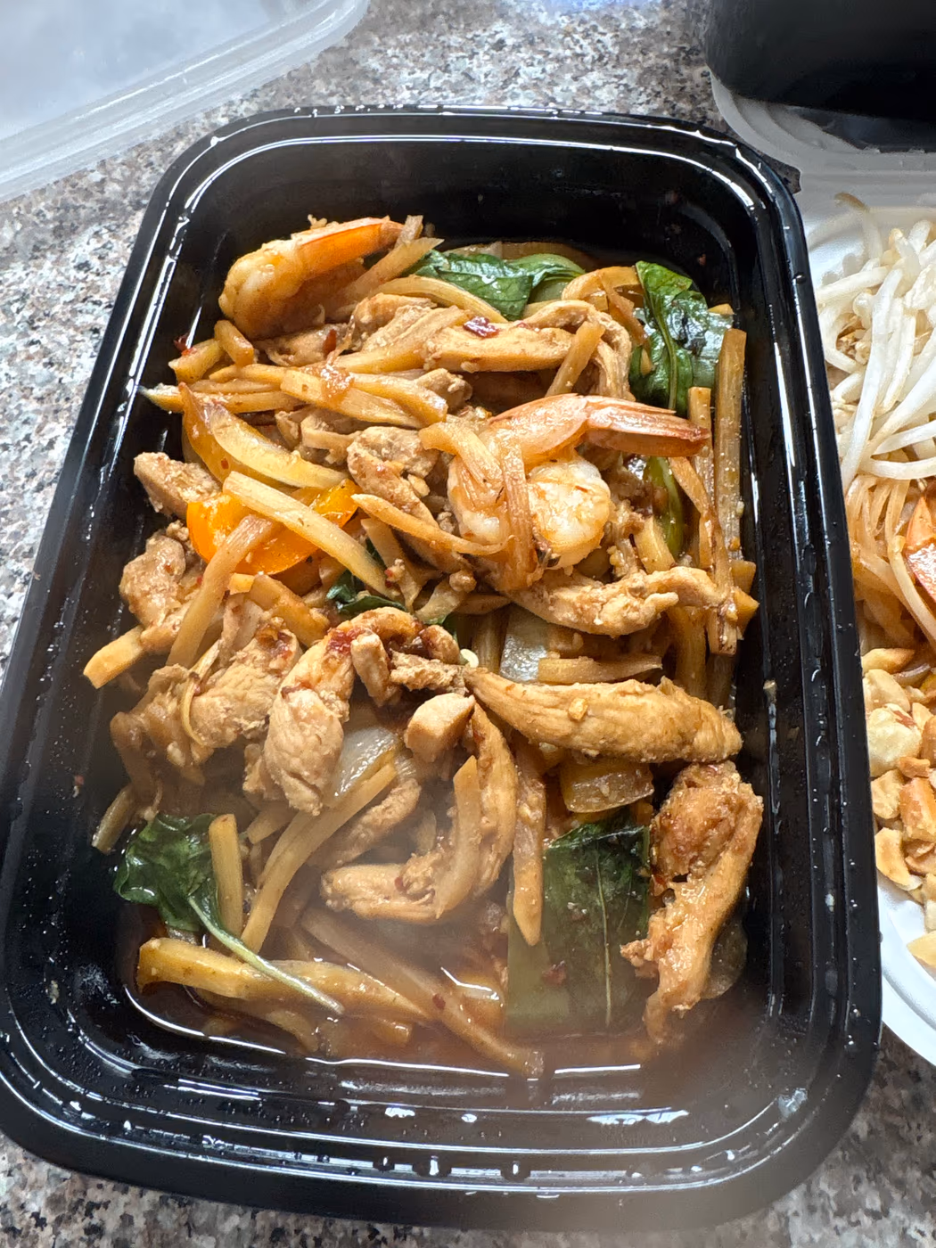 Kua Lao Thai Kitchen photo 4