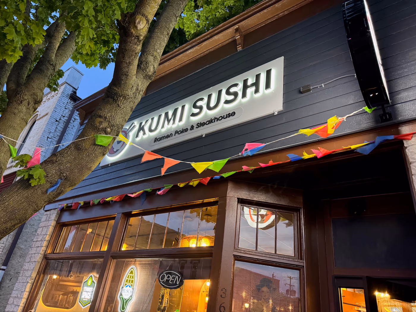 Kumi sushi & ramen Japanese restaurants